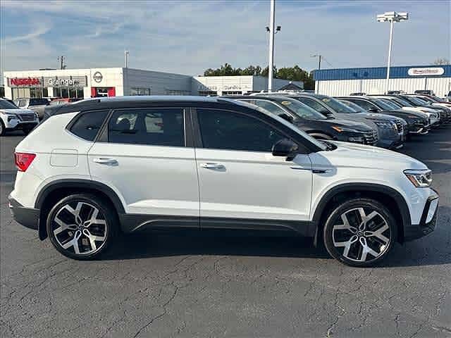 2023 VOLKSWAGEN Taos 4Motion