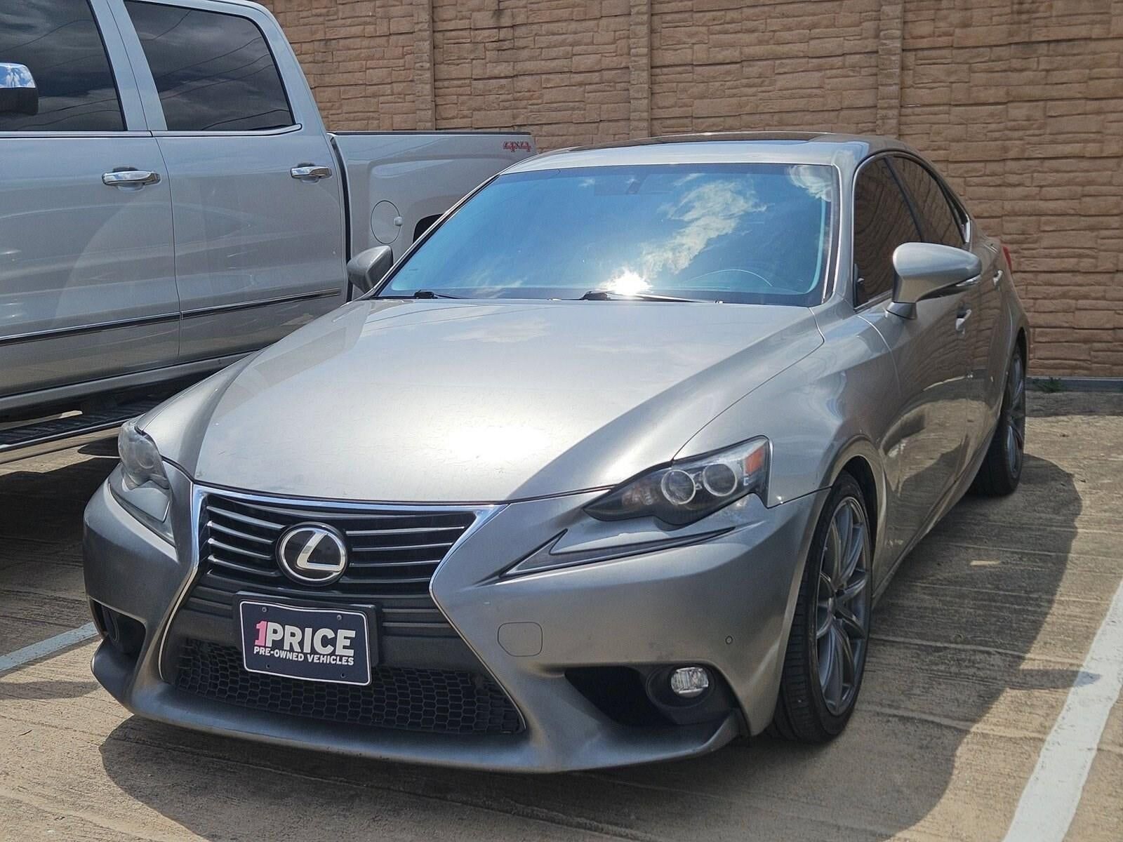 2015 LEXUS IS