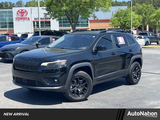 2022 JEEP Cherokee