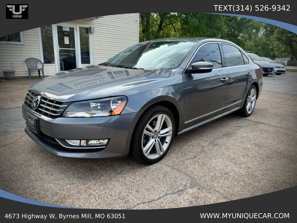 2014 VOLKSWAGEN Passat
