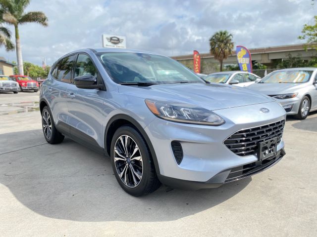 2022 FORD Escape