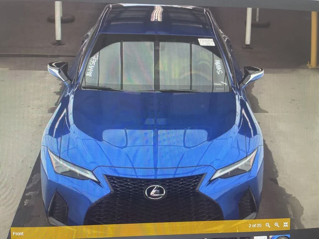2025 LEXUS IS