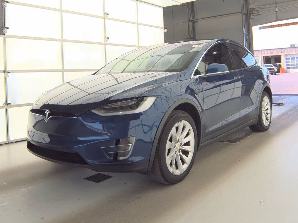 2019 TESLA Model X