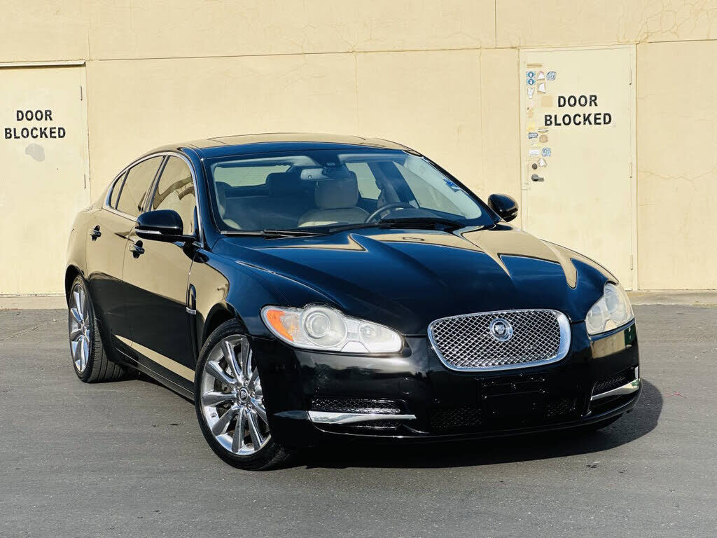 2011 JAGUAR XF