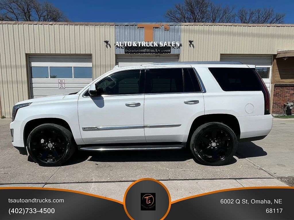 2016 CADILLAC Escalade