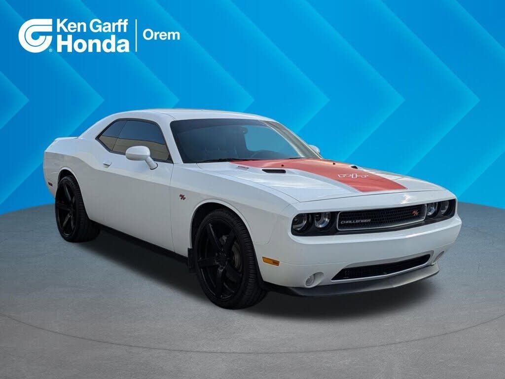 2013 DODGE Challenger