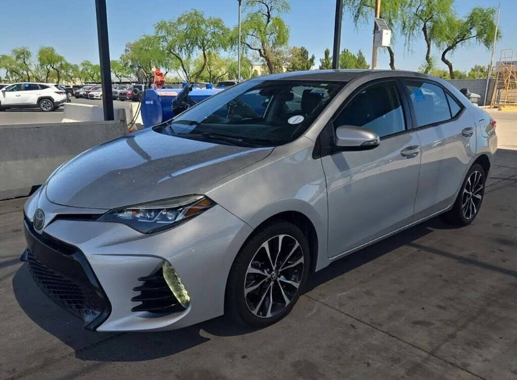2018 TOYOTA Corolla