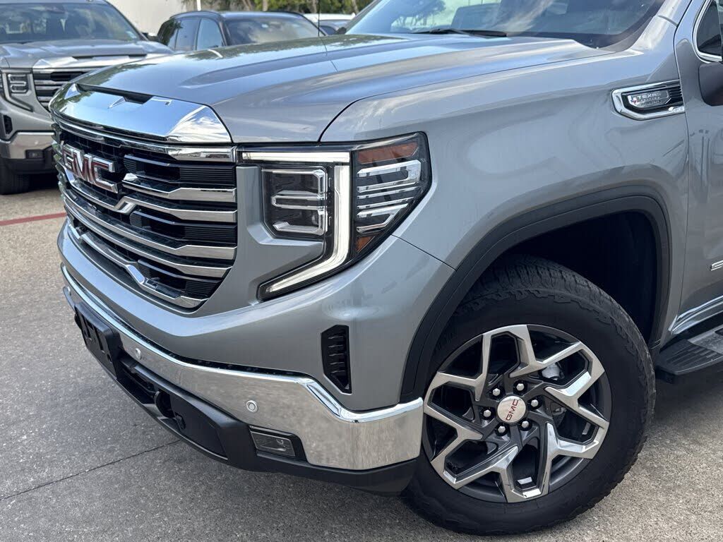 2025 GMC Sierra