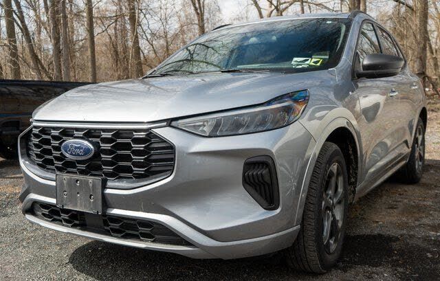 2024 FORD Escape