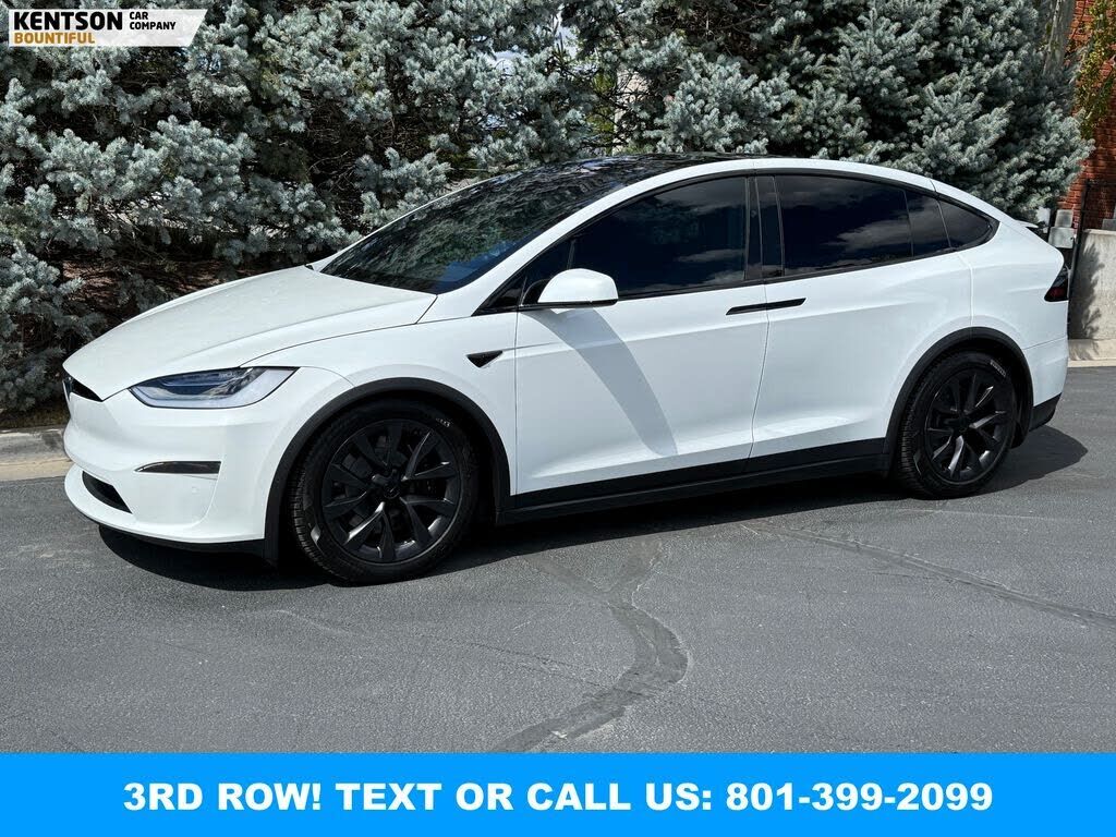 2023 TESLA Model X