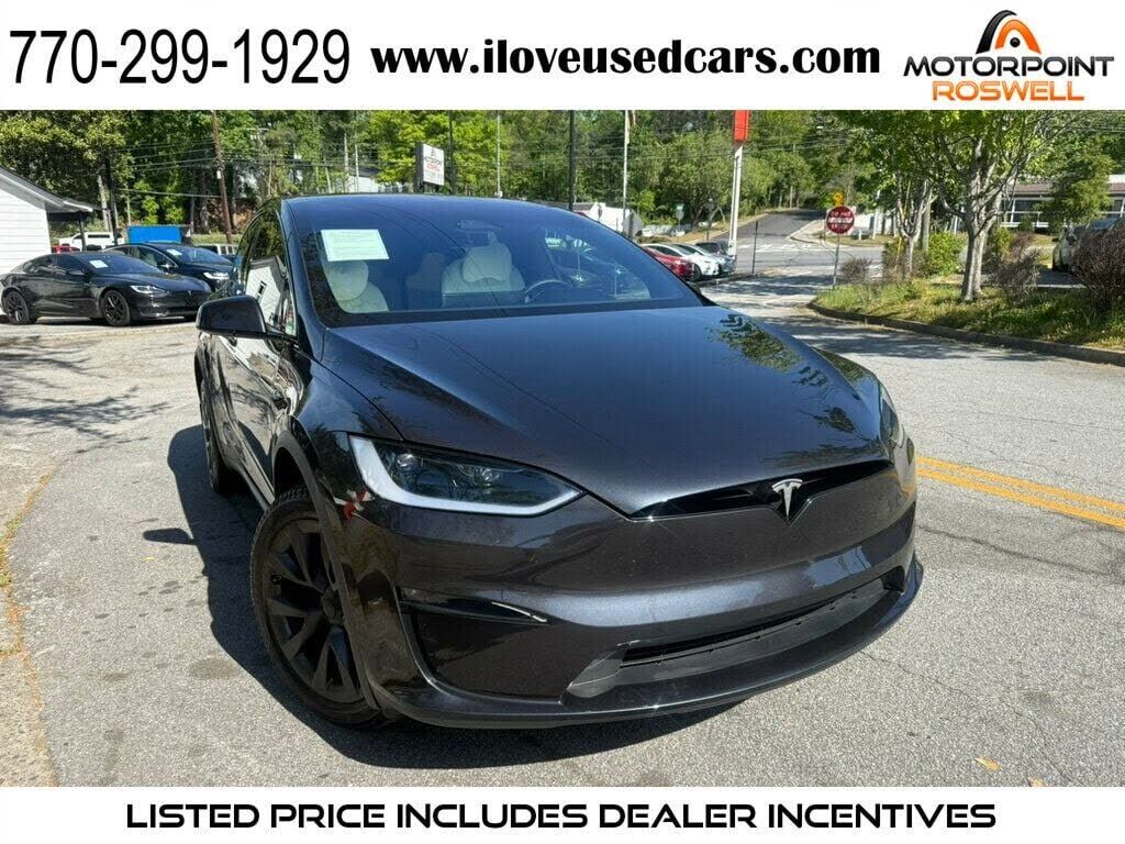 2024 TESLA Model X