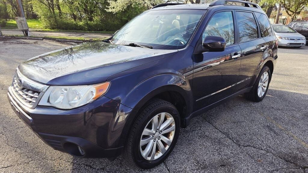 2013 SUBARU Forester