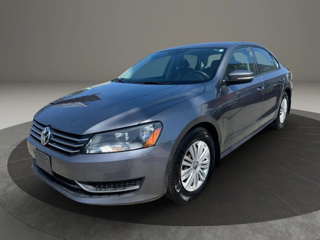 2015 VOLKSWAGEN Passat