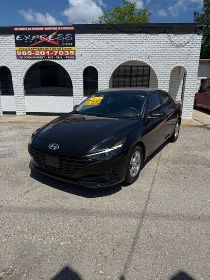 2021 HYUNDAI Elantra