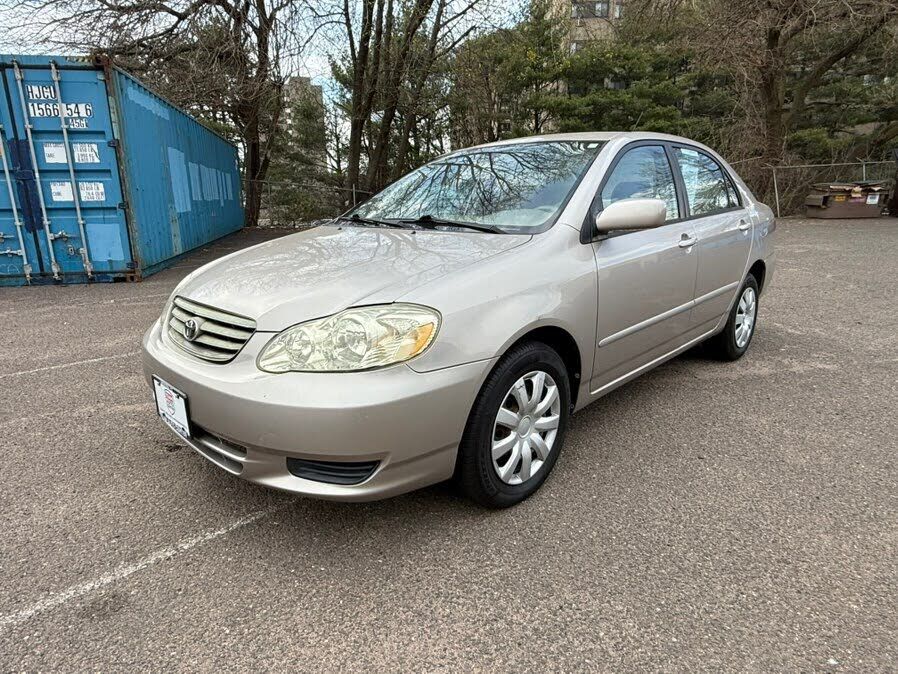 2003 TOYOTA Corolla