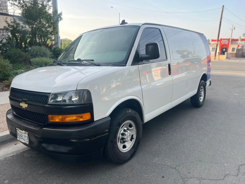 2019 CHEVROLET Express
