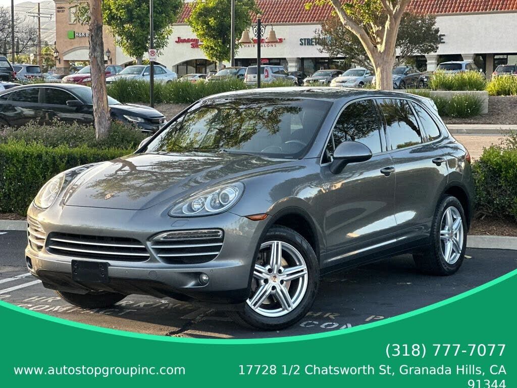2014 PORSCHE Cayenne
