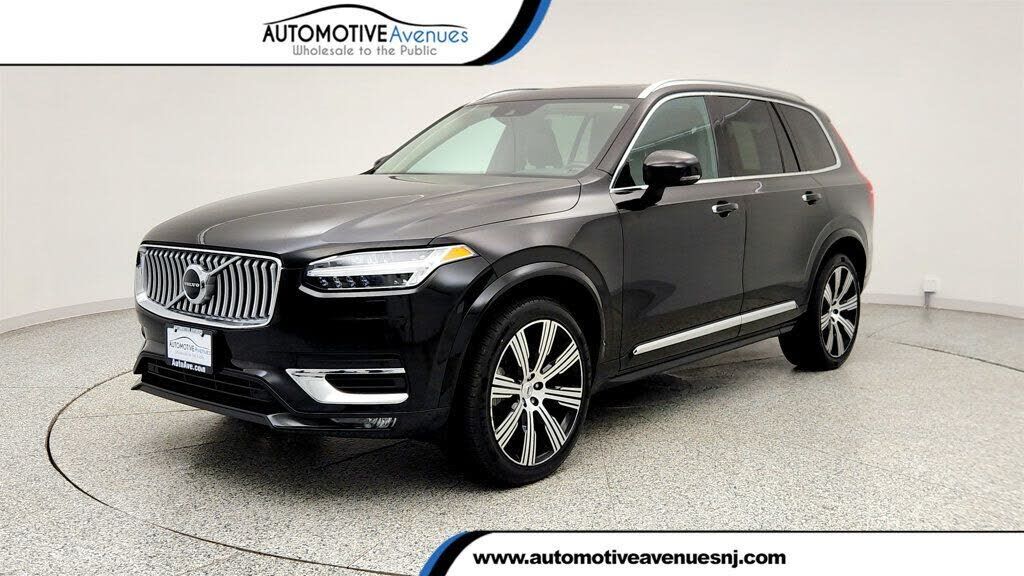 2021 VOLVO XC90