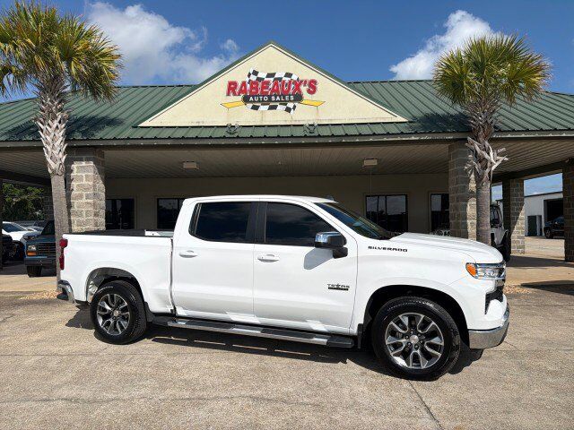 2025 CHEVROLET Silverado