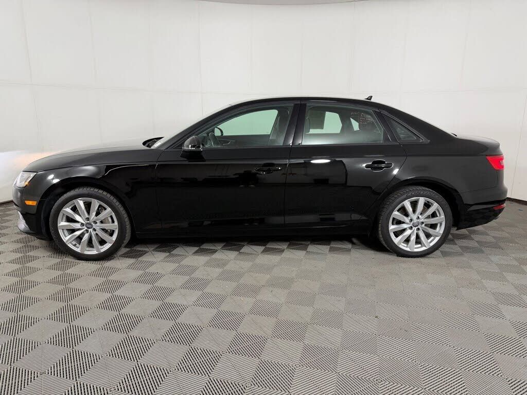 2017 Audi A4