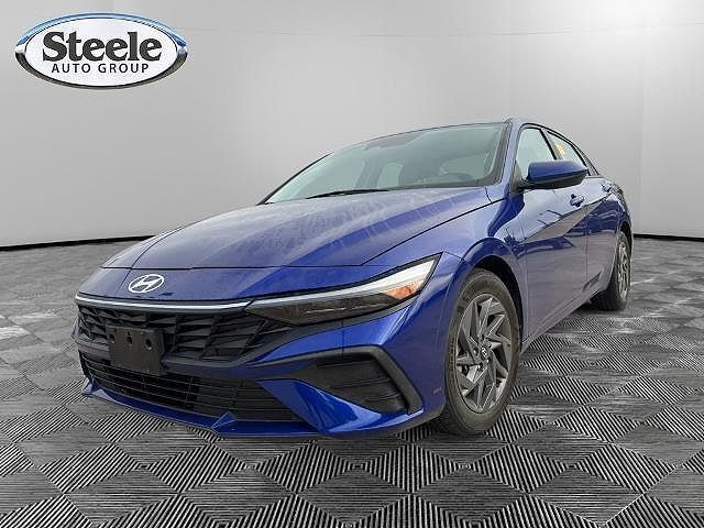 2024 HYUNDAI Elantra