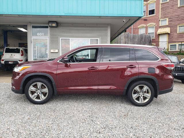 2014 TOYOTA Highlander