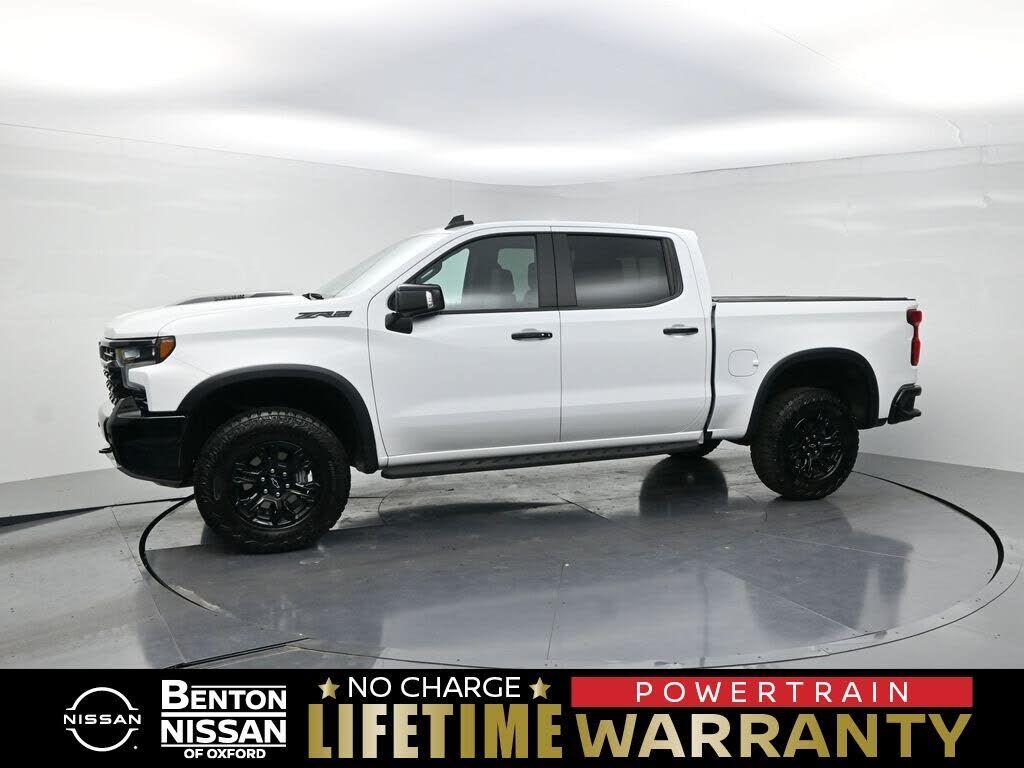 2025 CHEVROLET Silverado