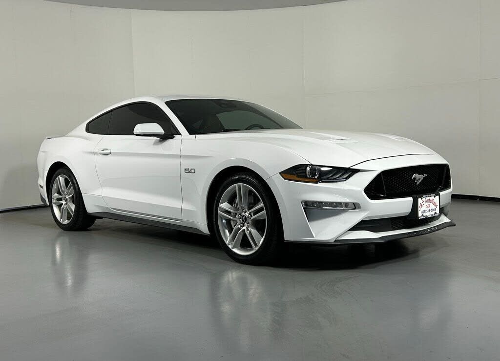 2021 FORD Mustang