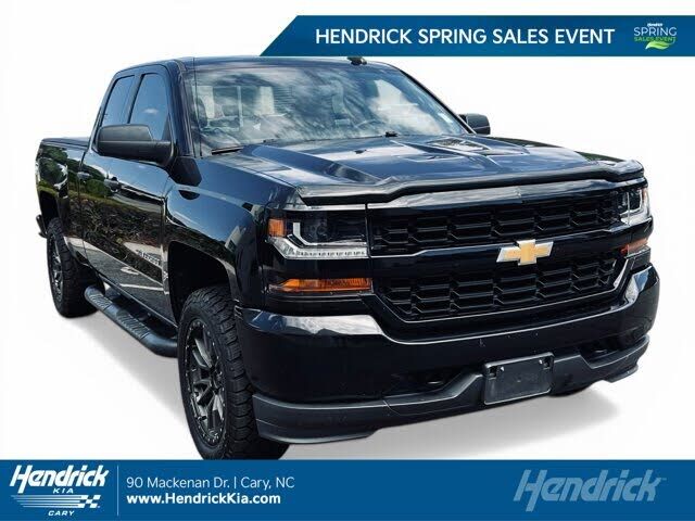2018 CHEVROLET Silverado
