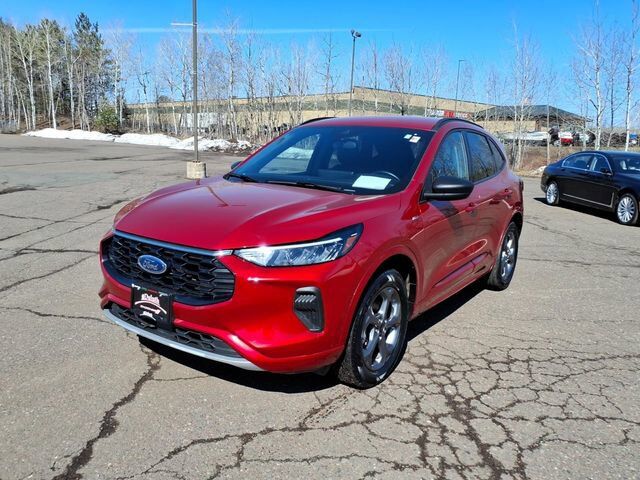 2024 FORD Escape