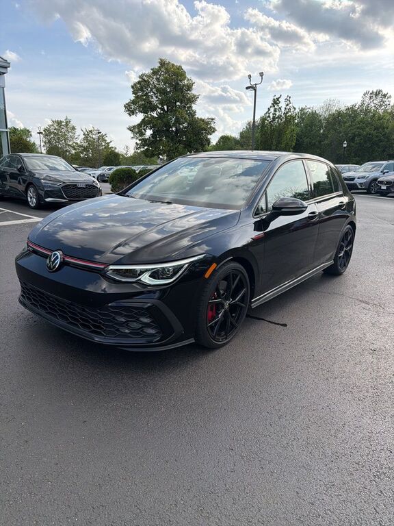 2024 VOLKSWAGEN GTI