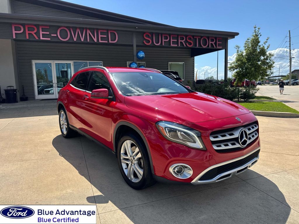 2020 MERCEDES-BENZ GLA-Class