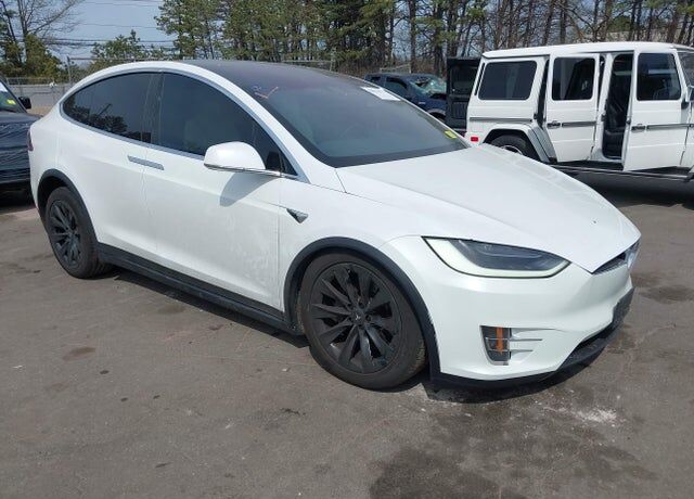 2018 TESLA Model X