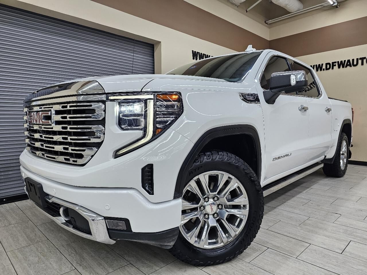 2023 GMC Sierra