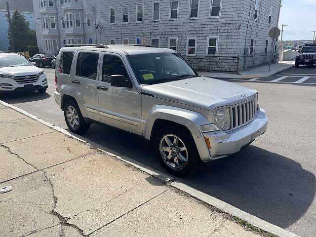 2012 JEEP Liberty