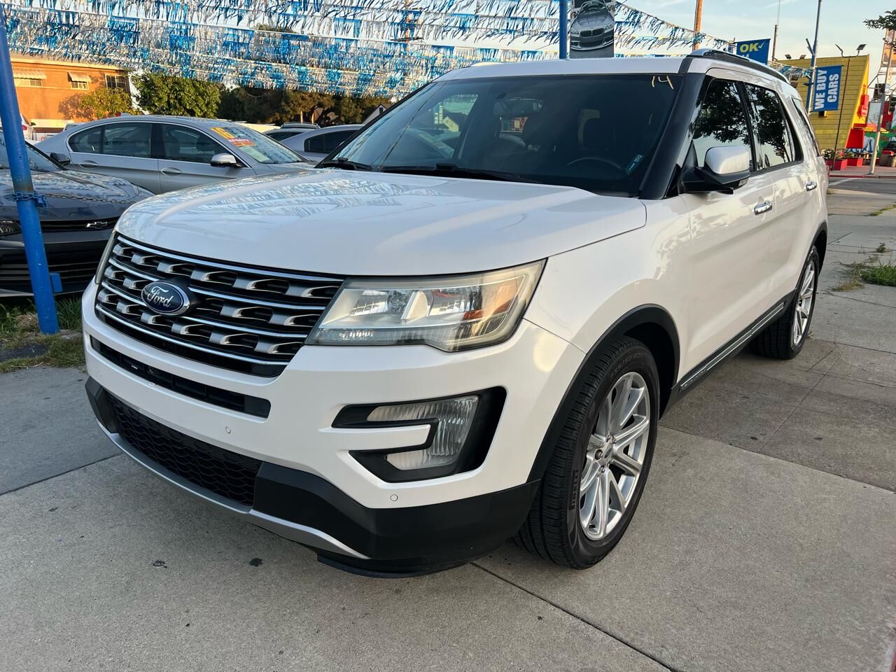2017 FORD Explorer