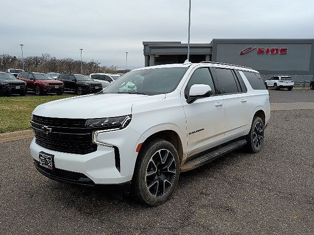 2023 CHEVROLET Suburban