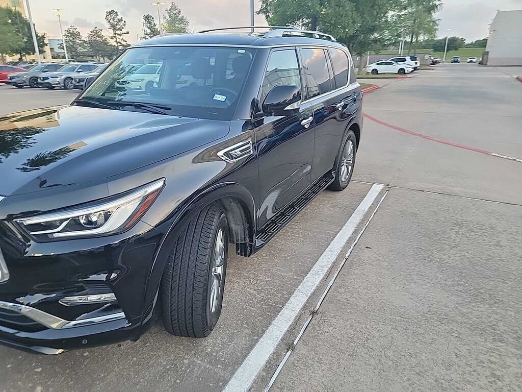 2022 INFINITI QX80