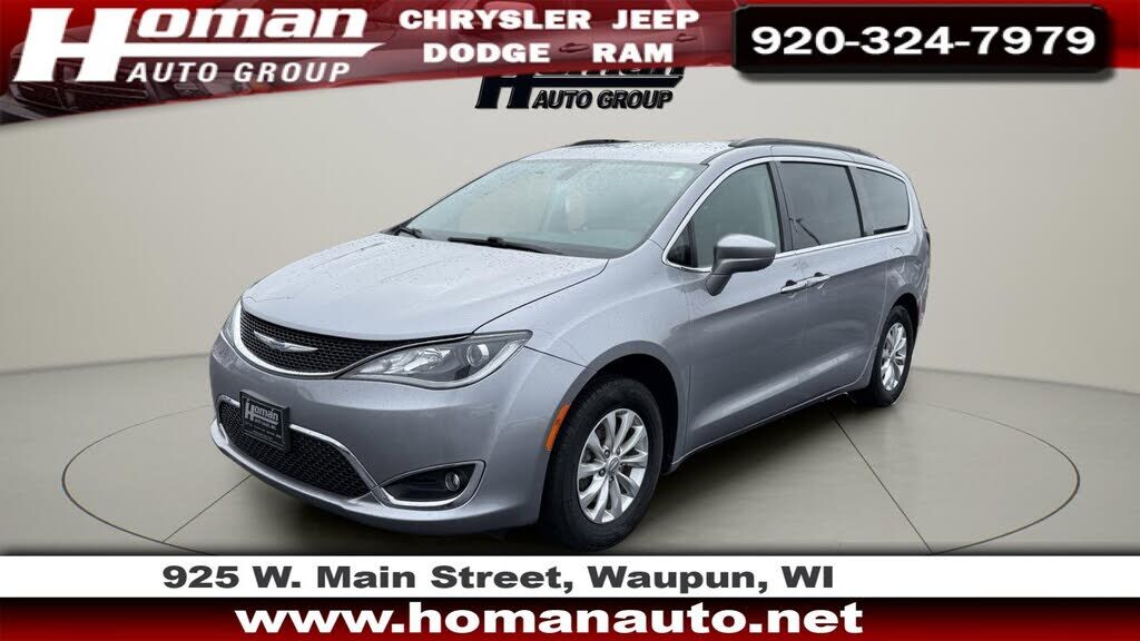 2019 CHRYSLER Pacifica