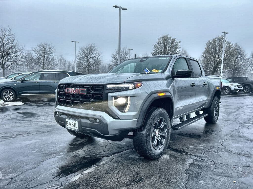 2024 GMC Canyon