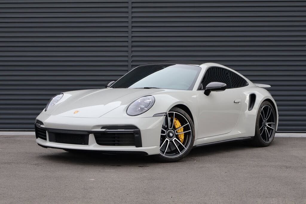 2021 PORSCHE 911