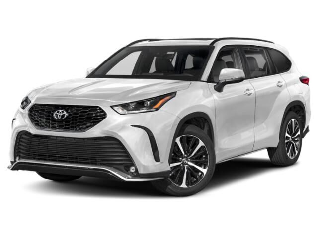 2022 TOYOTA Highlander