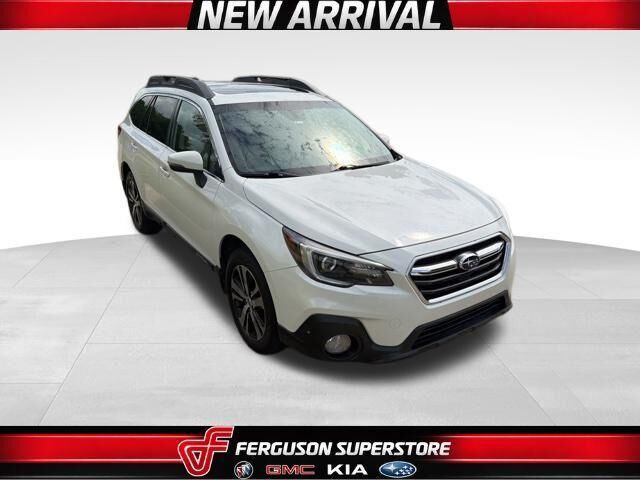 2018 SUBARU Outback