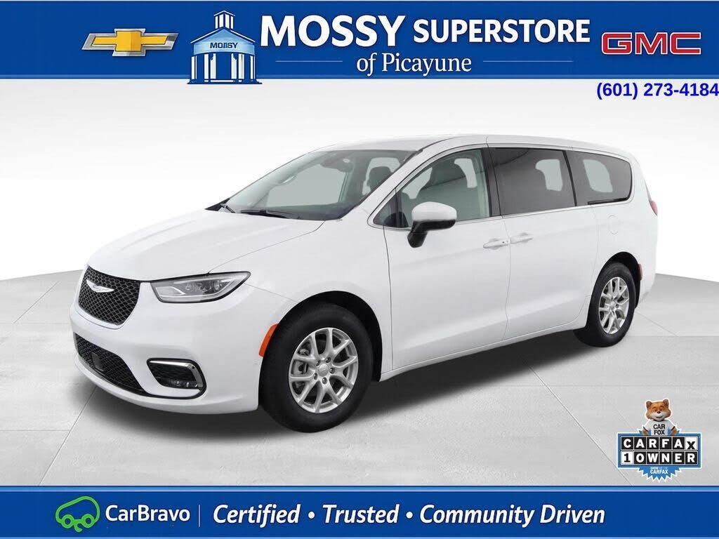 2023 CHRYSLER Pacifica