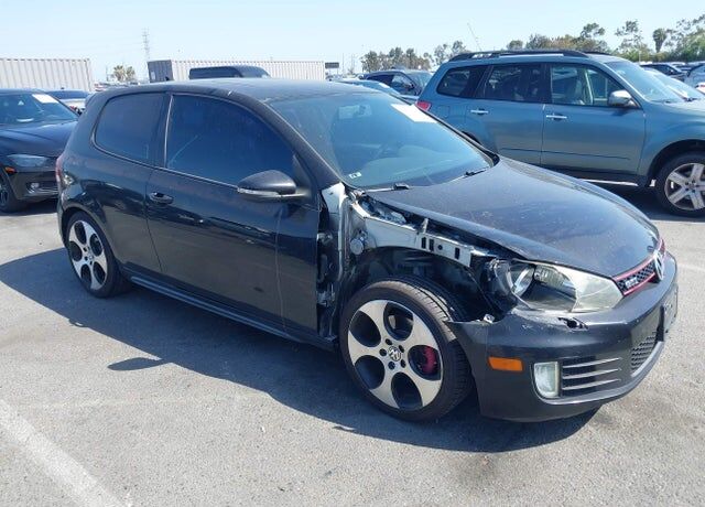2011 VOLKSWAGEN GTI