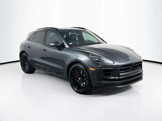 2024 PORSCHE Macan