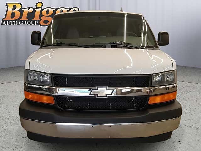 2017 CHEVROLET Express