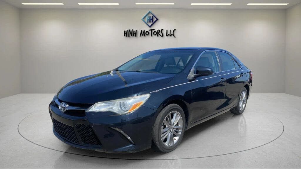 2015 TOYOTA Camry