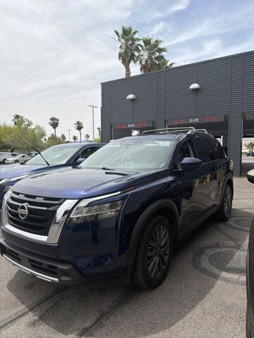 2024 NISSAN Pathfinder