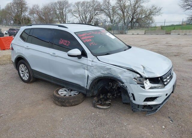 2018 VOLKSWAGEN Tiguan
